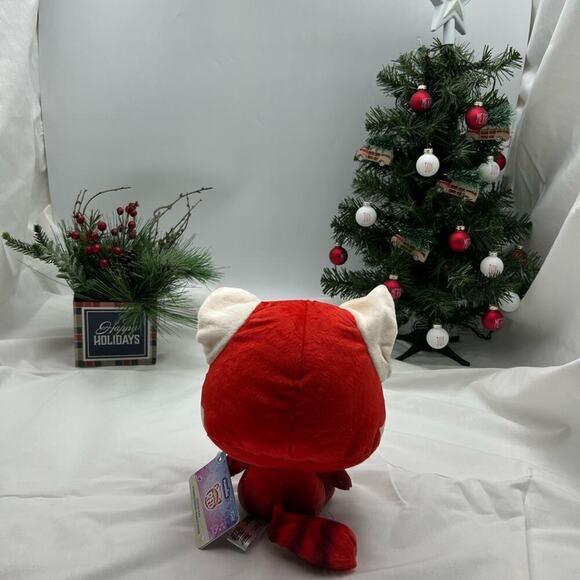 Turning Red 7” Plush - Picture 5 of 5